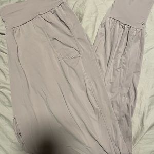 Zyia Active lilac jogger in a bottle too.